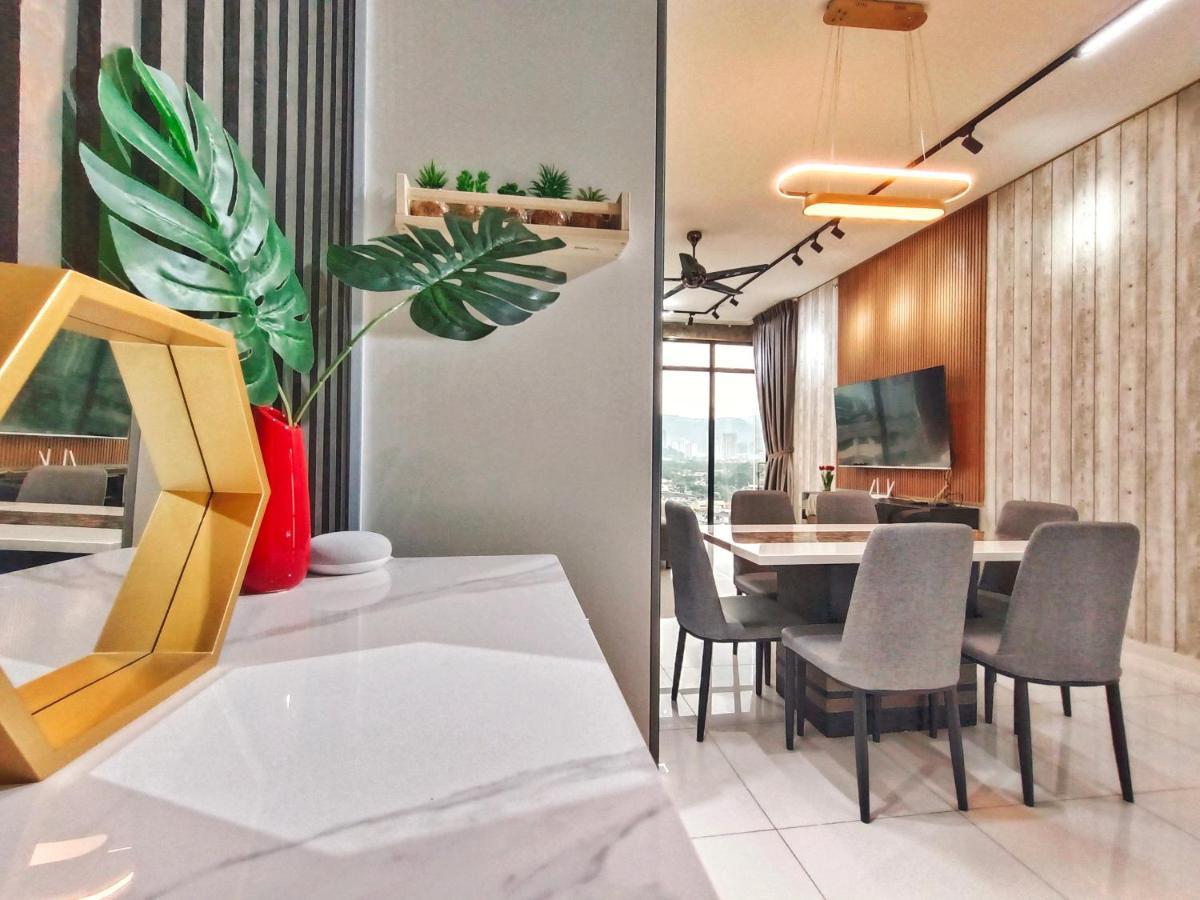 Beacon Executive Suite At Georgetown For 10Pax And 2 Bed Room Eksteriør bilde